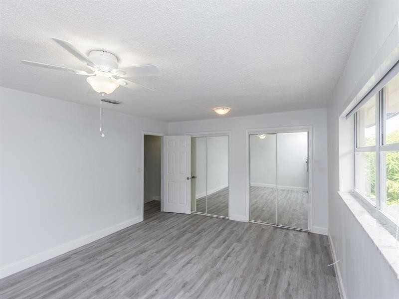 7918 Kimberly Blvd - Photo 7 of 9