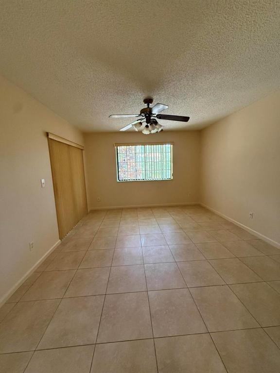 12028 Royal Palm Blvd - Photo 3 of 9