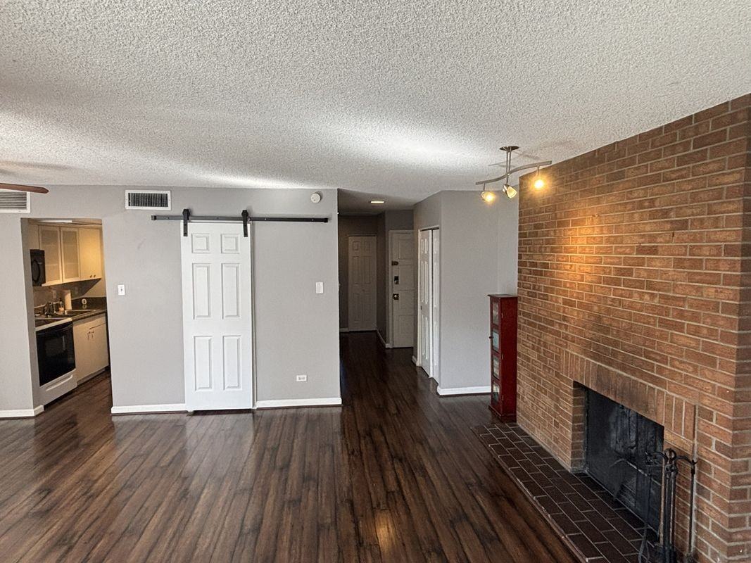 3307 S Monaco Street Pkwy ##C - Photo 3 of 21