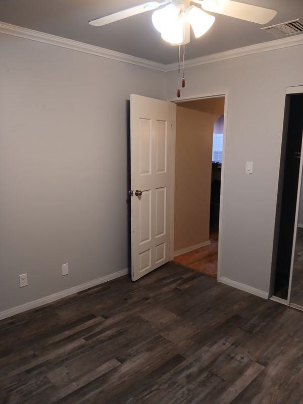 22636 Cantara St - Photo 2 of 3