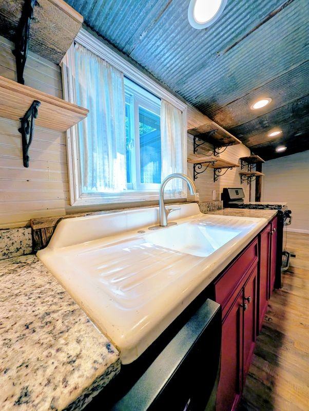 135 Marble Mill Rd Nw - Photo 5 of 19