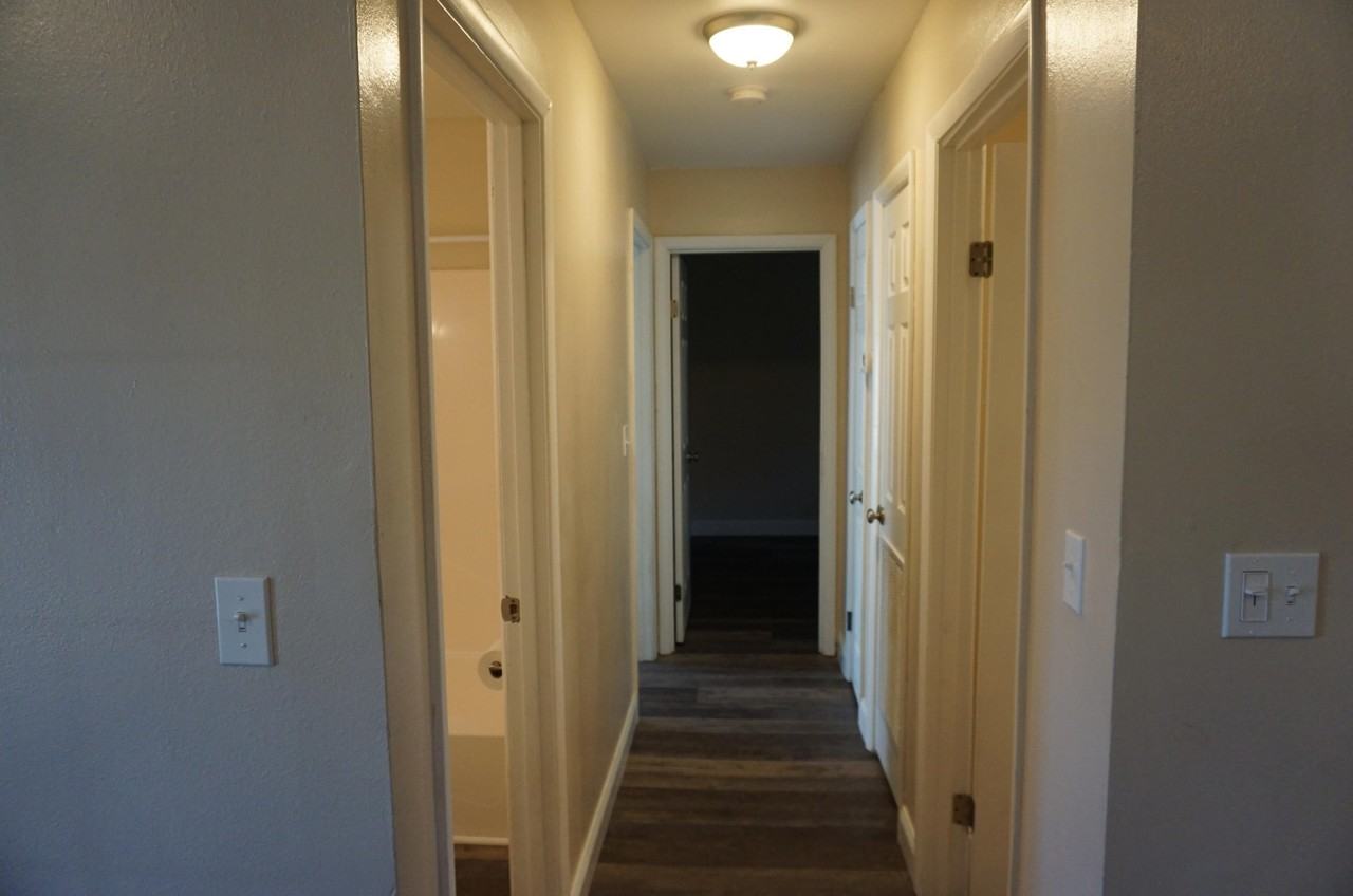 811 Airport Rd #C - Photo 2 of 11