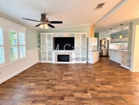 116 Dolphin Dr S - Photo 1 of 1
