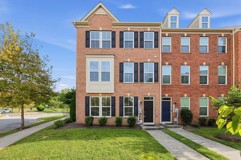 10883 Eton Aly - Photo 1 of 1