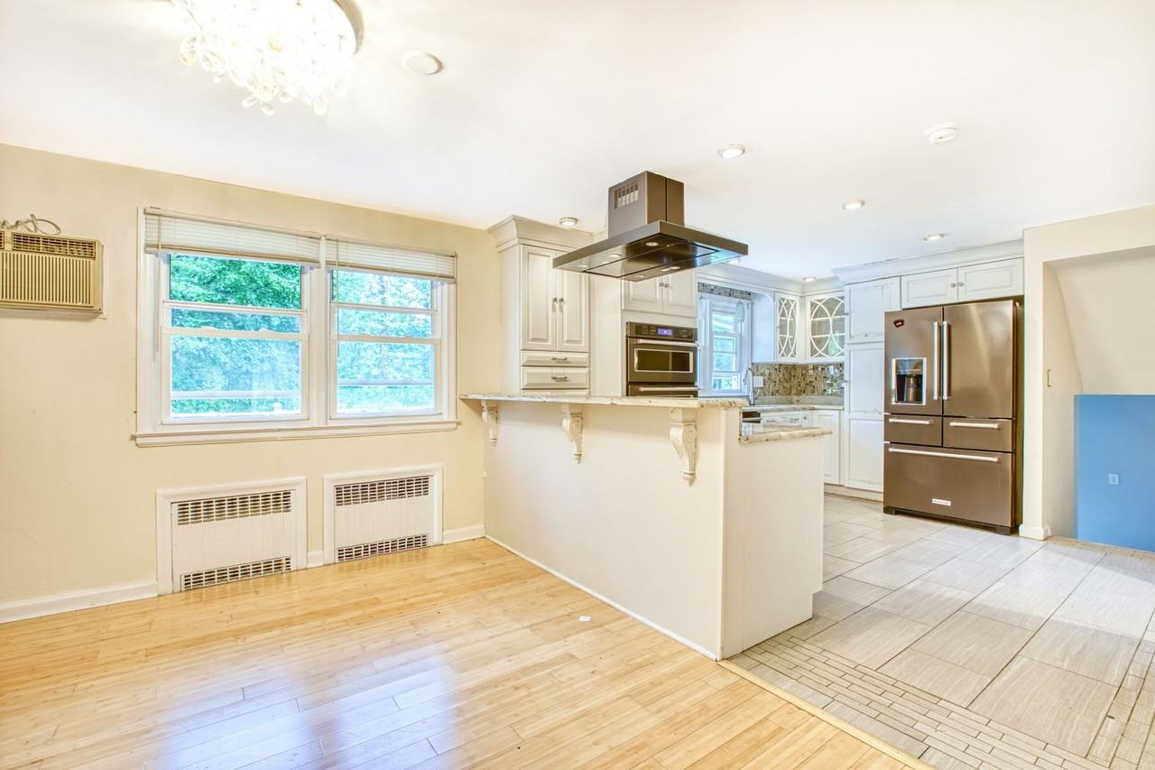 1040 Mountain Rd - Photo 4 of 30