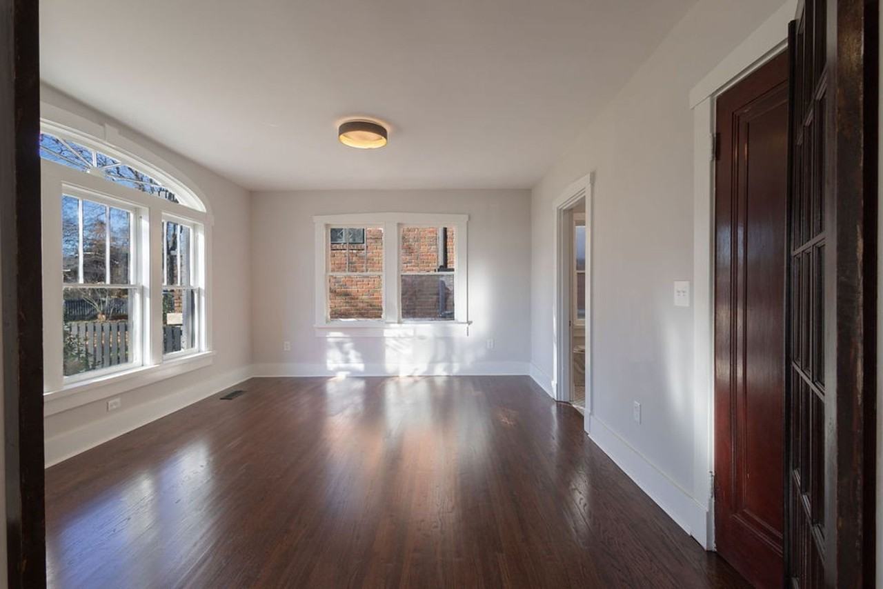 2025 Benjamin St - Photo 4 of 23