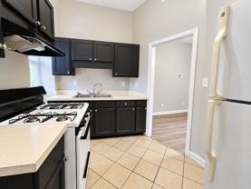 224 E Oak St - Photo 1 of 1