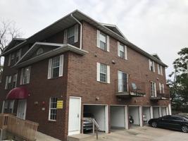 featured image of 219 E Harrison St