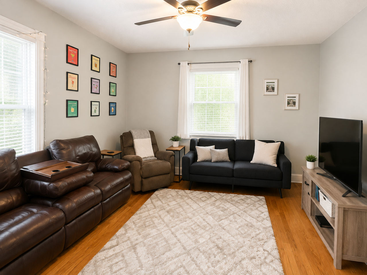308 S Johnson St - Photo 5 of 9