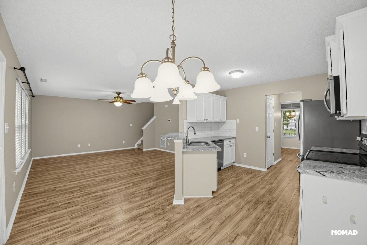 1019 Penncross Dr - Photo 7 of 23