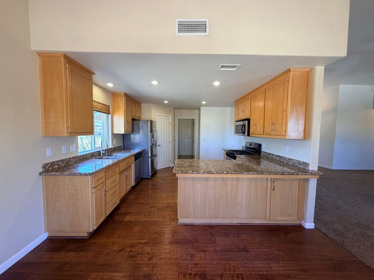 5995 Black Tail Pl - Photo 7 of 41