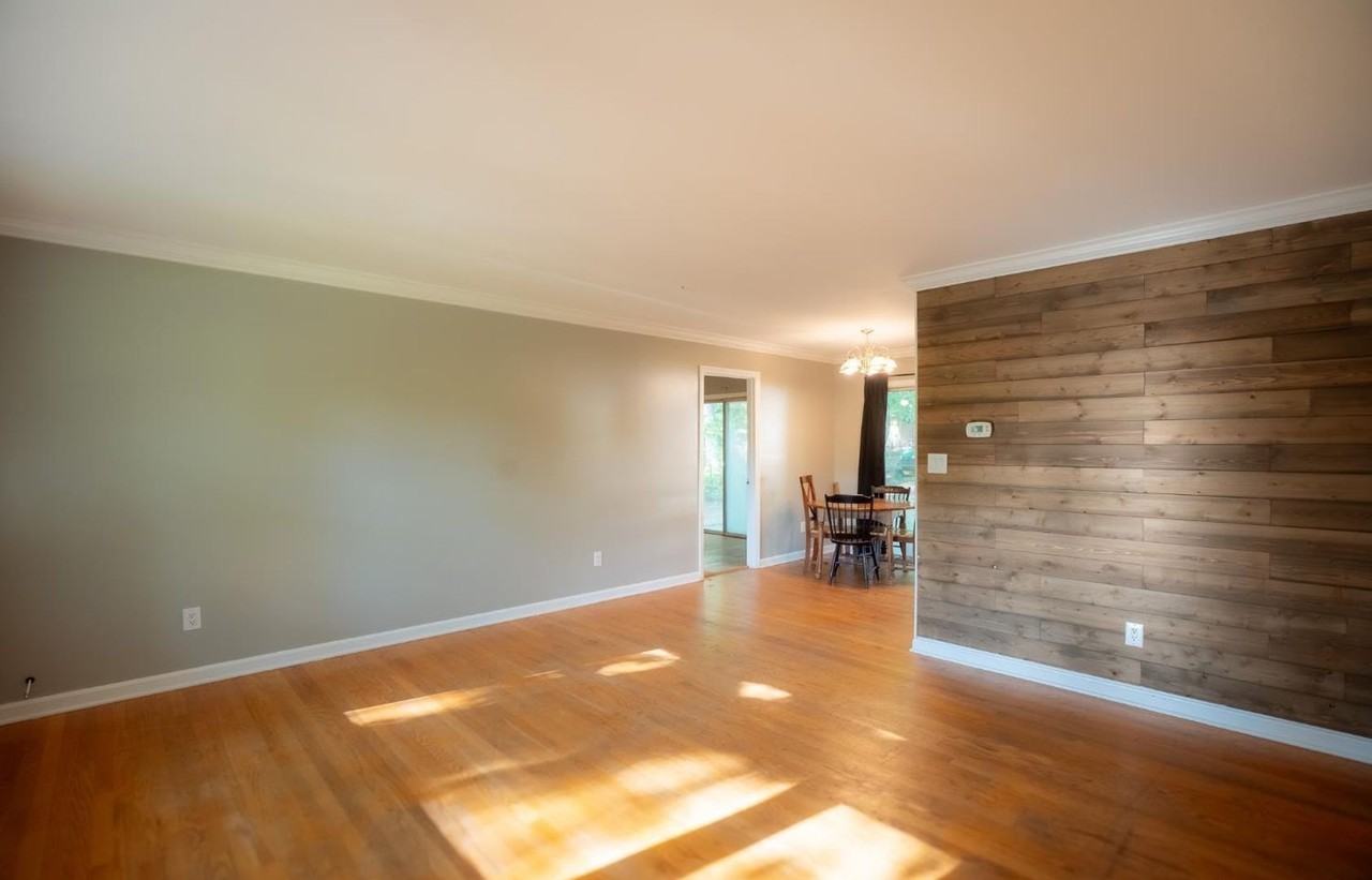 1223 Cedar Hill Dr - Photo 6 of 13