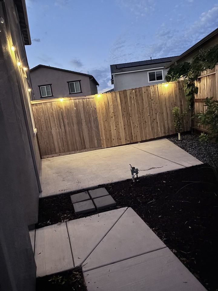 12711 Crossbill Way #B - Photo 2 of 23