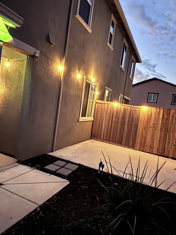 12711 Crossbill Way #B - Photo 3 of 23