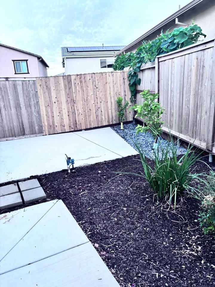 12711 Crossbill Way #B - Photo 6 of 23