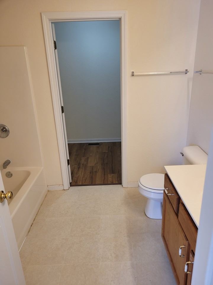 3400 Zinnia Dr #1 - Photo 3 of 19