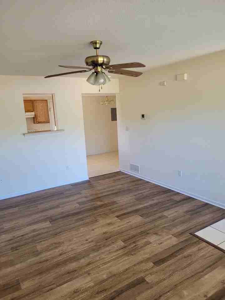 3400 Zinnia Dr #1 - Photo 7 of 19