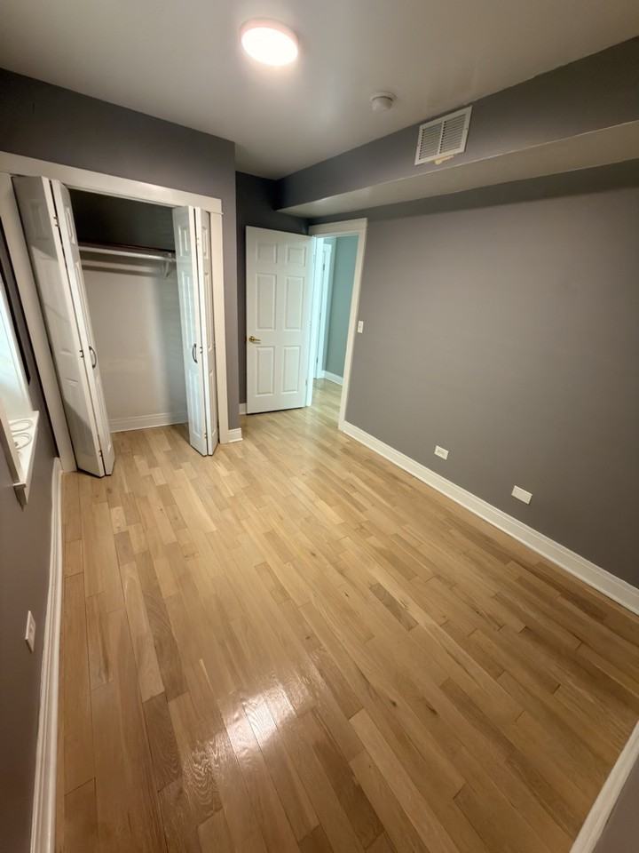 3306 N Drake Ave #NA - Photo 3 of 39