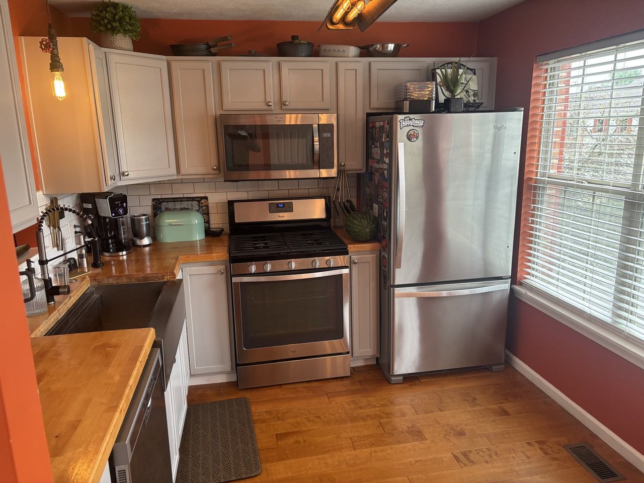 114 Hillvue Dr #114 - Photo 5 of 19