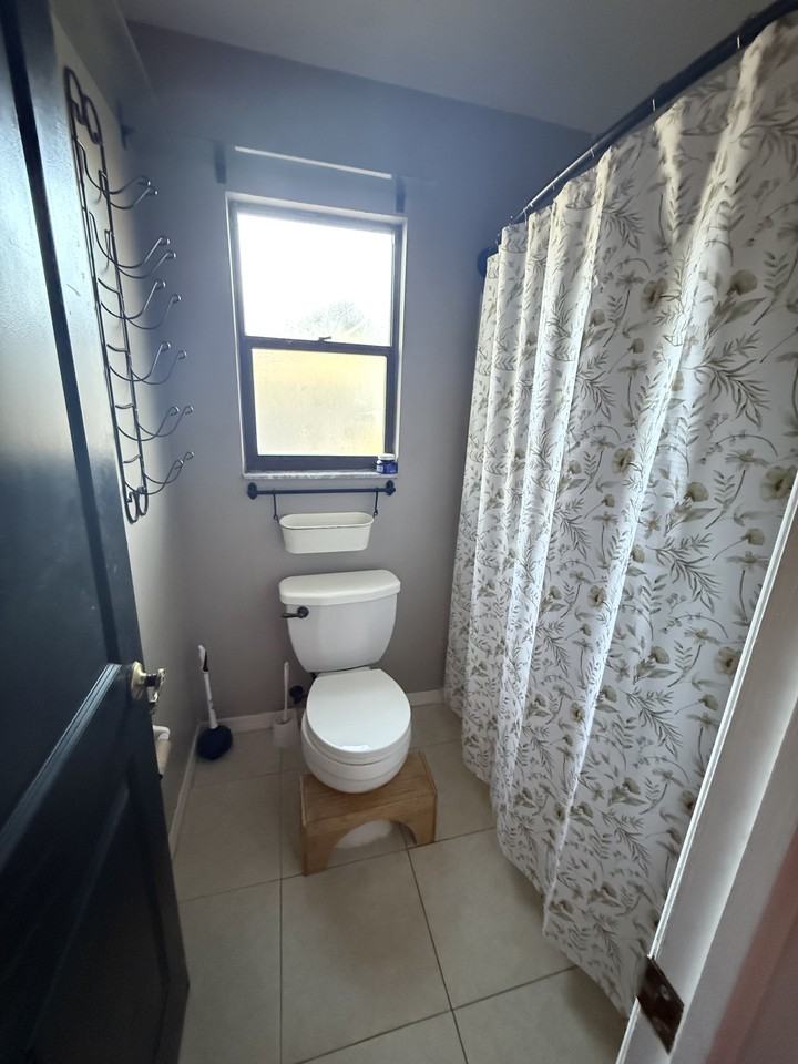 6258 Leeward Ct #NA - Photo 6 of 8