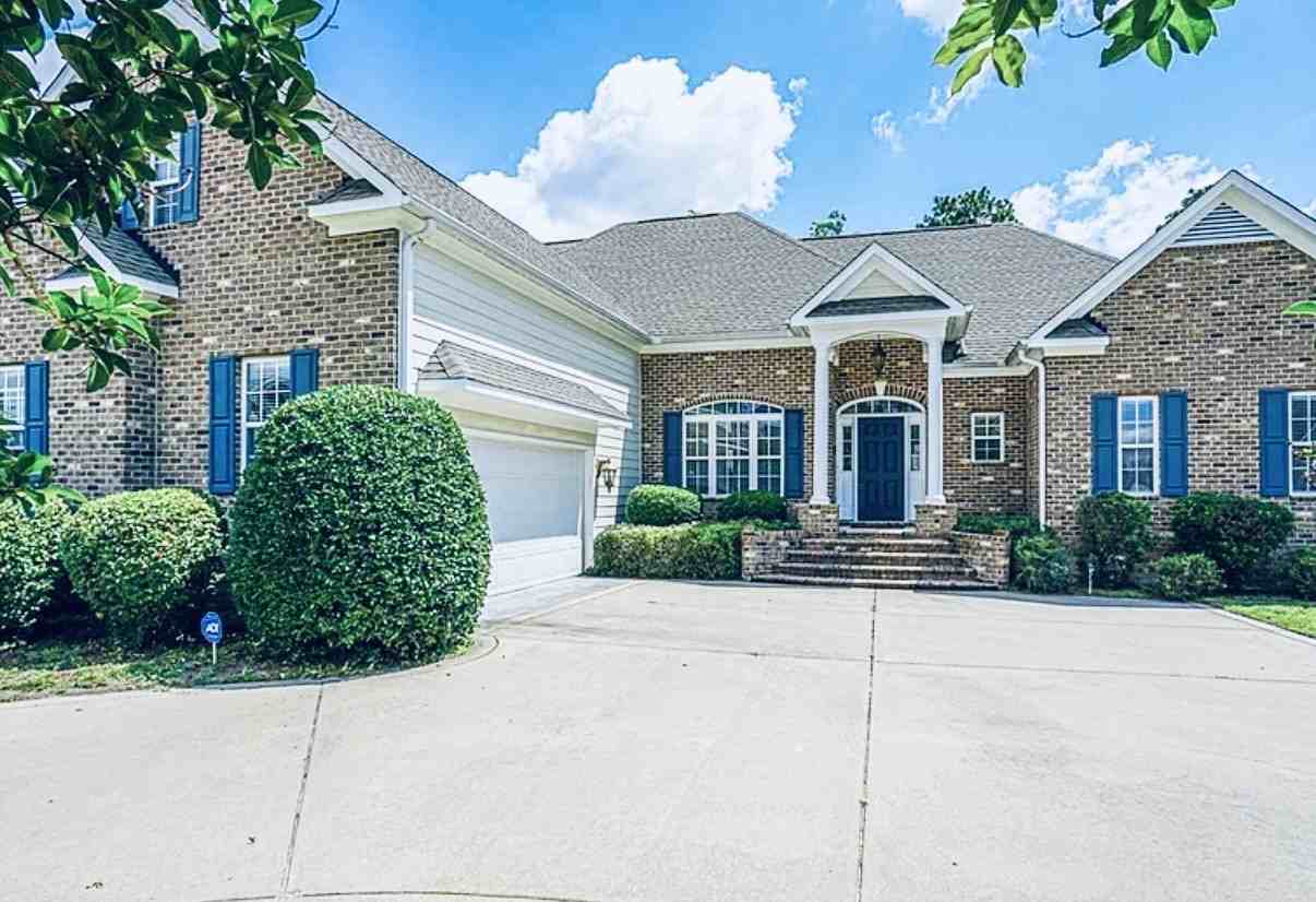 2912 W Shore Ct #NA - Photo 2 of 20