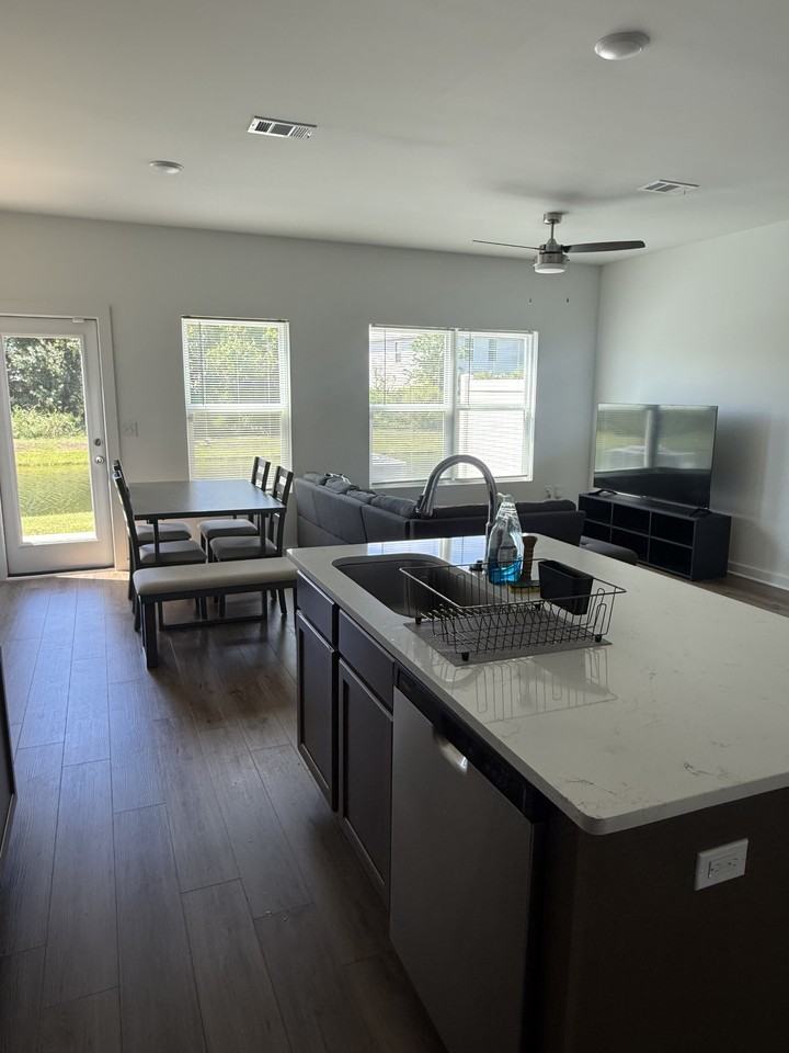 5888 Tyndall Pl #2 - Photo 4 of 11