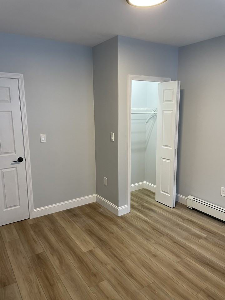 43 Morris St #1 - Photo 6 of 12