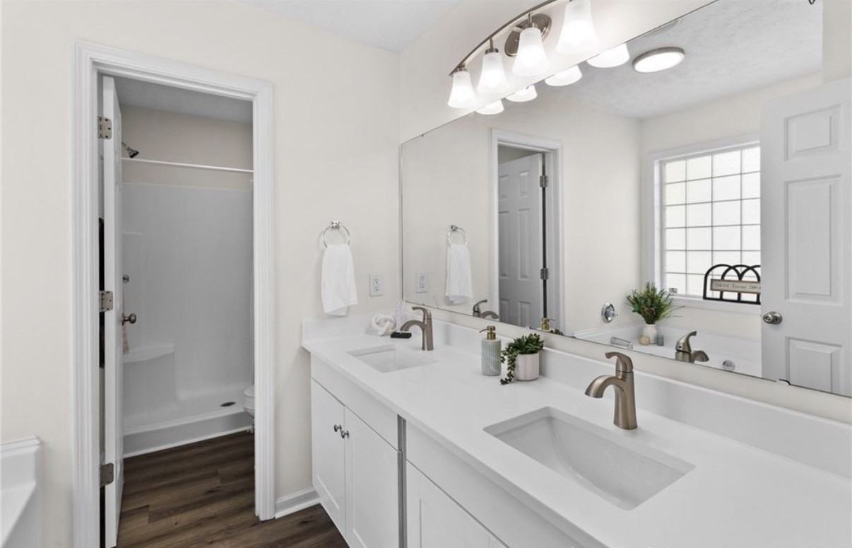 1424 Avoncroft Dr #NA - Photo 7 of 19