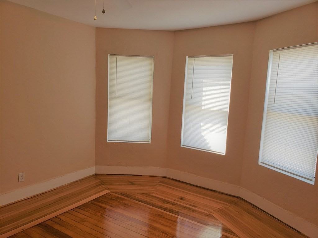 5 Timothy Ave #1 - Photo 4 of 12