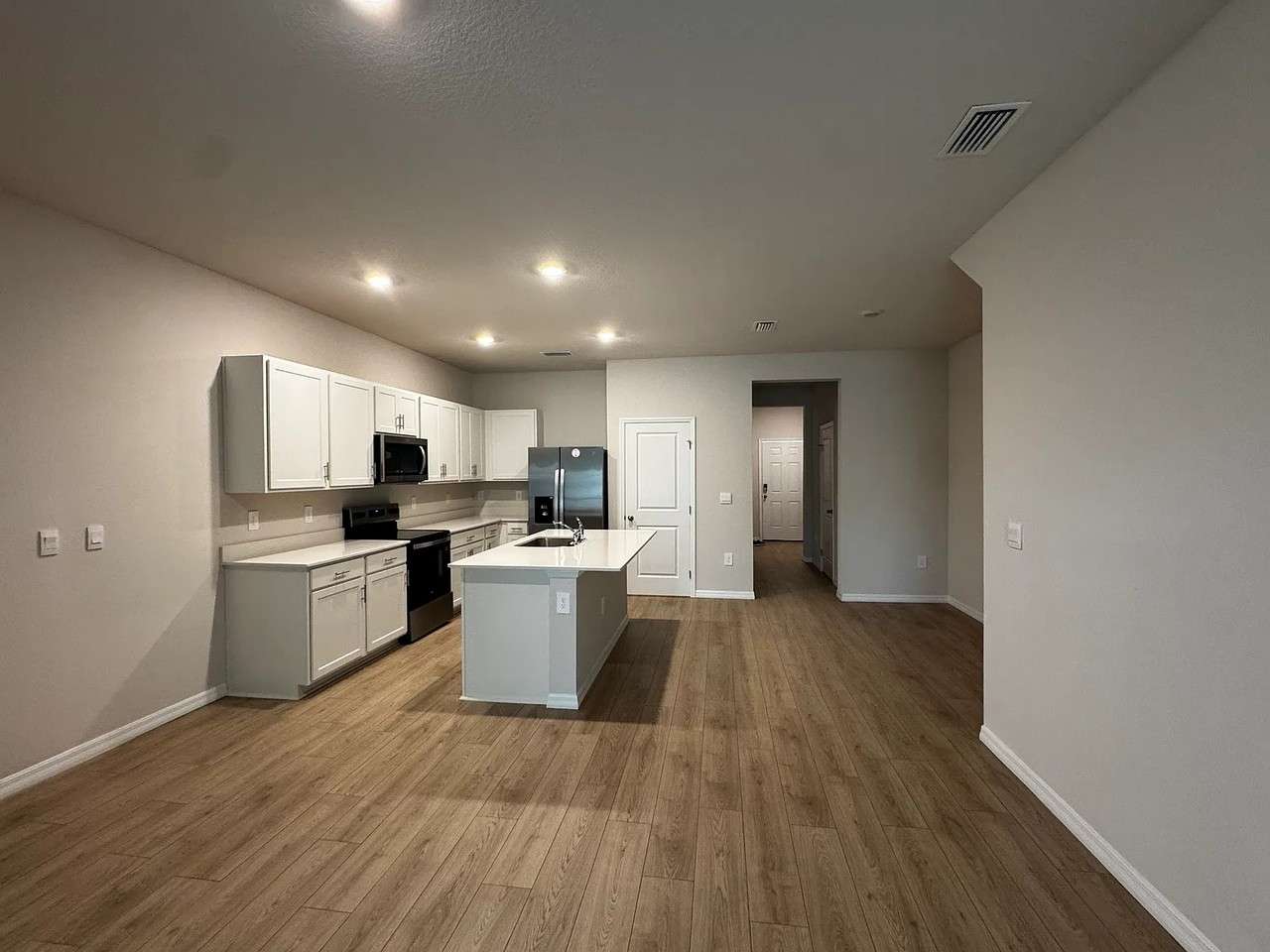 4060 Gold Dust Ln #4060 - Photo 4 of 36
