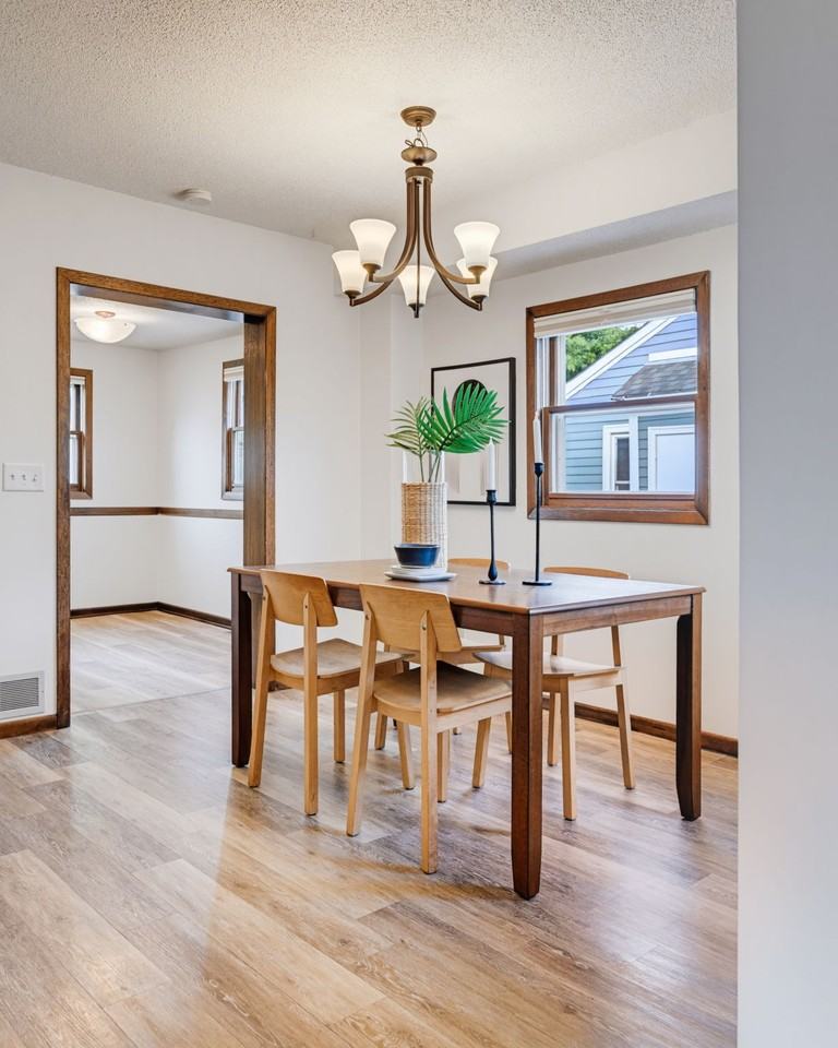 2924 E 25th St #NA - Photo 5 of 22