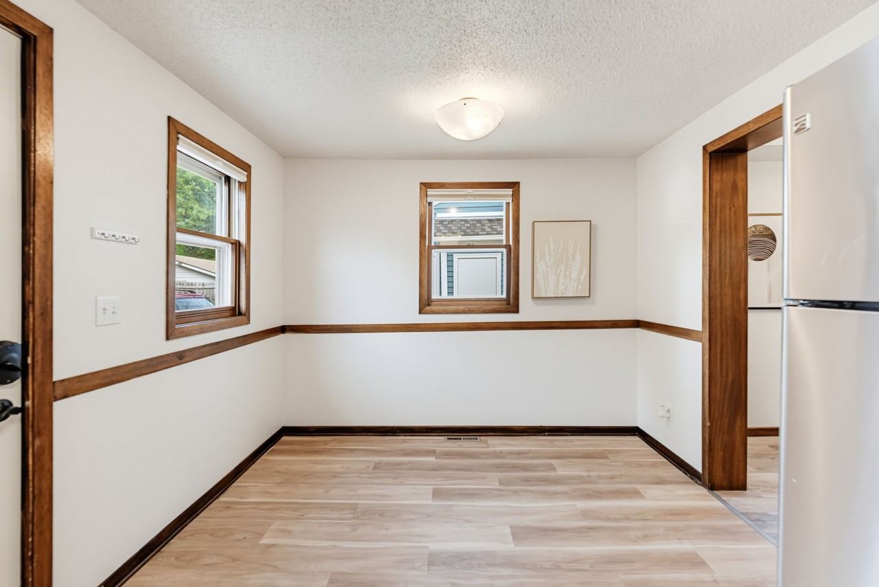2924 E 25th St #NA - Photo 6 of 22