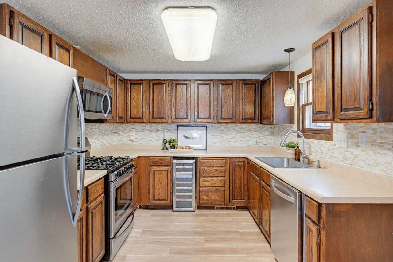 2924 E 25th St #NA - Photo 7 of 22