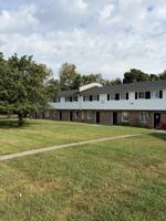 featured image of 928 Villa Dr #4