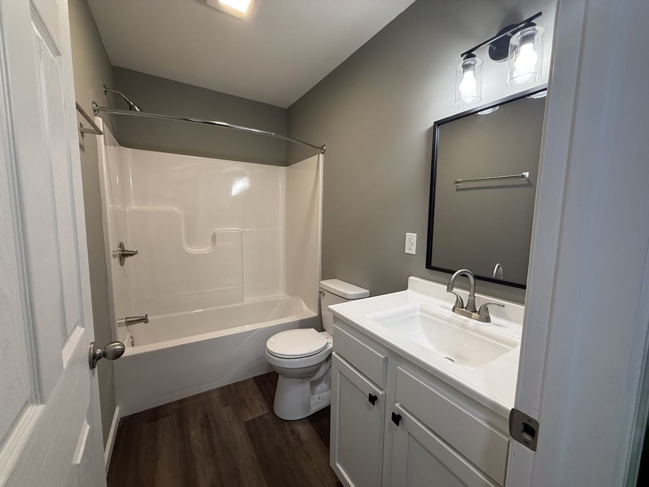 408 S Ireland St #408 - Photo 6 of 8