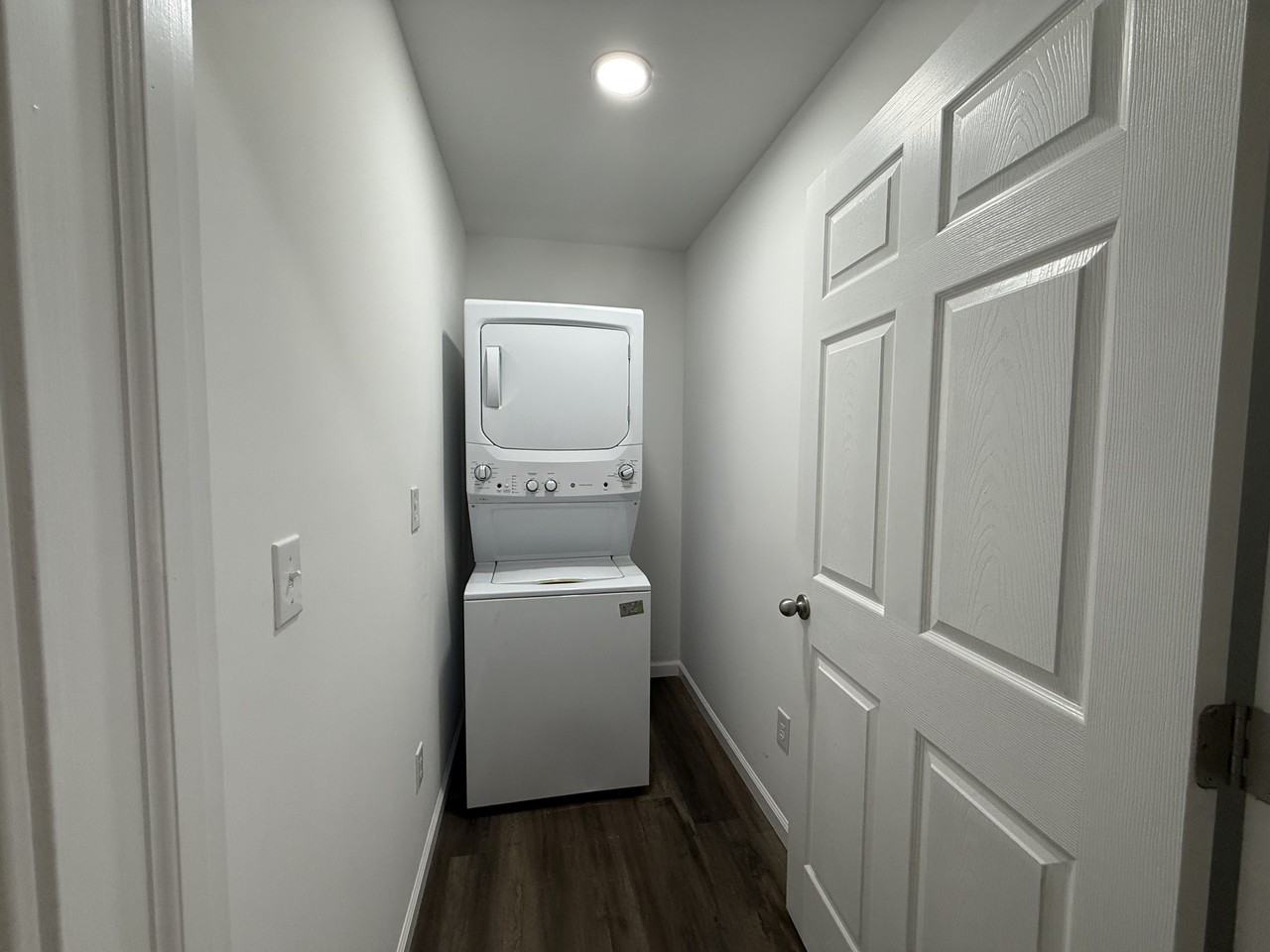 408 S Ireland St #408 - Photo 7 of 8