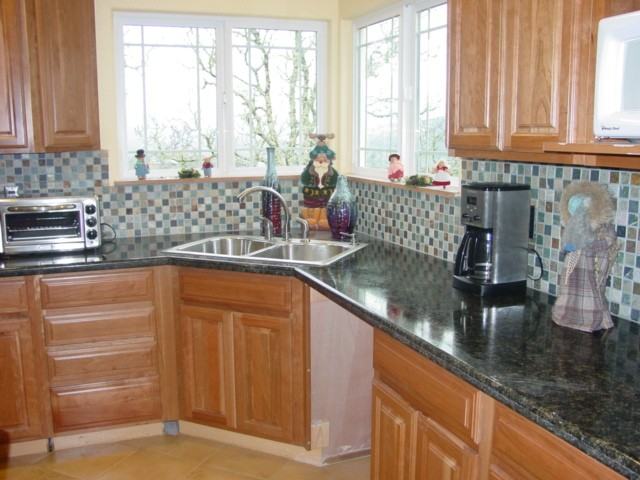 1033 Westridge Dr #NA - Photo 7 of 16