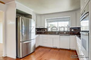 featured image of 2387 Stanford Pl