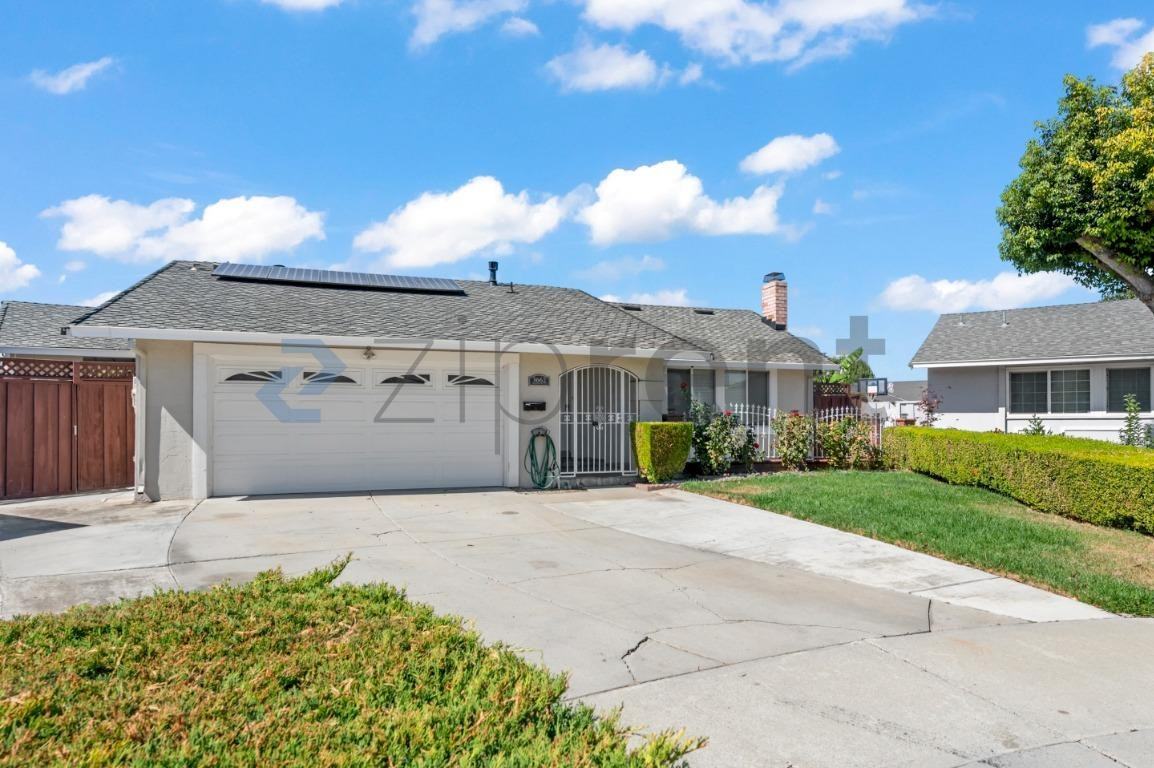 3662 Lightfare Ct - Photo 2 of 34