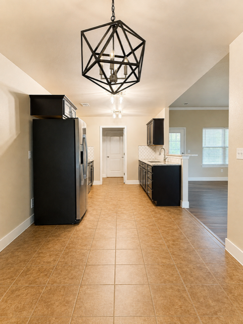 1403 Sw 61st Ave #NA - Photo 6 of 11