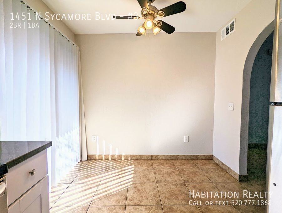 1451 N Sycamore Blvd #3 - Photo 6 of 19