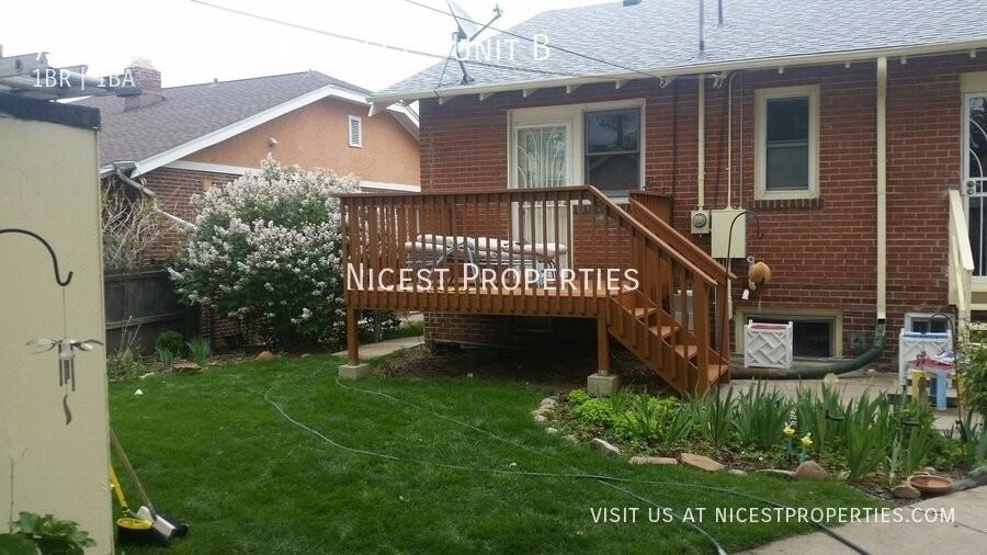 775 S York St #B - Photo 3 of 7