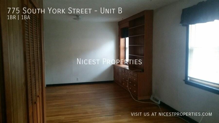 775 S York St #B - Photo 7 of 7