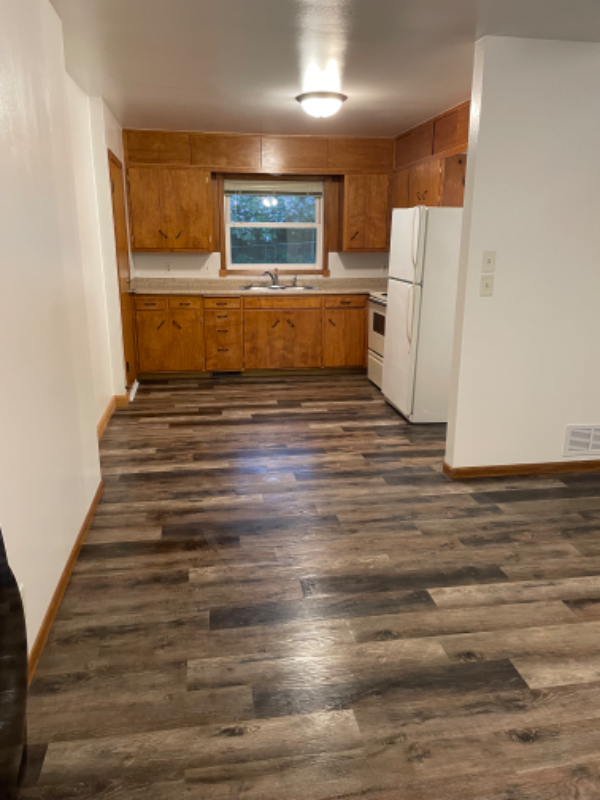 1222 N 19th St - Photo 3 of 8
