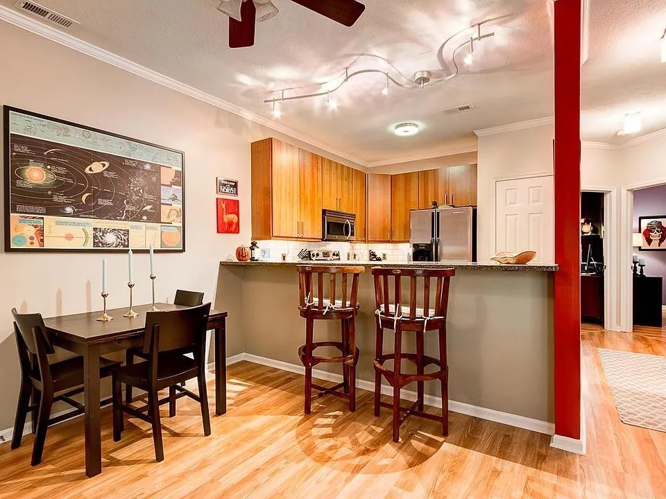 49 Victorian Gate Way - Photo 5 of 20