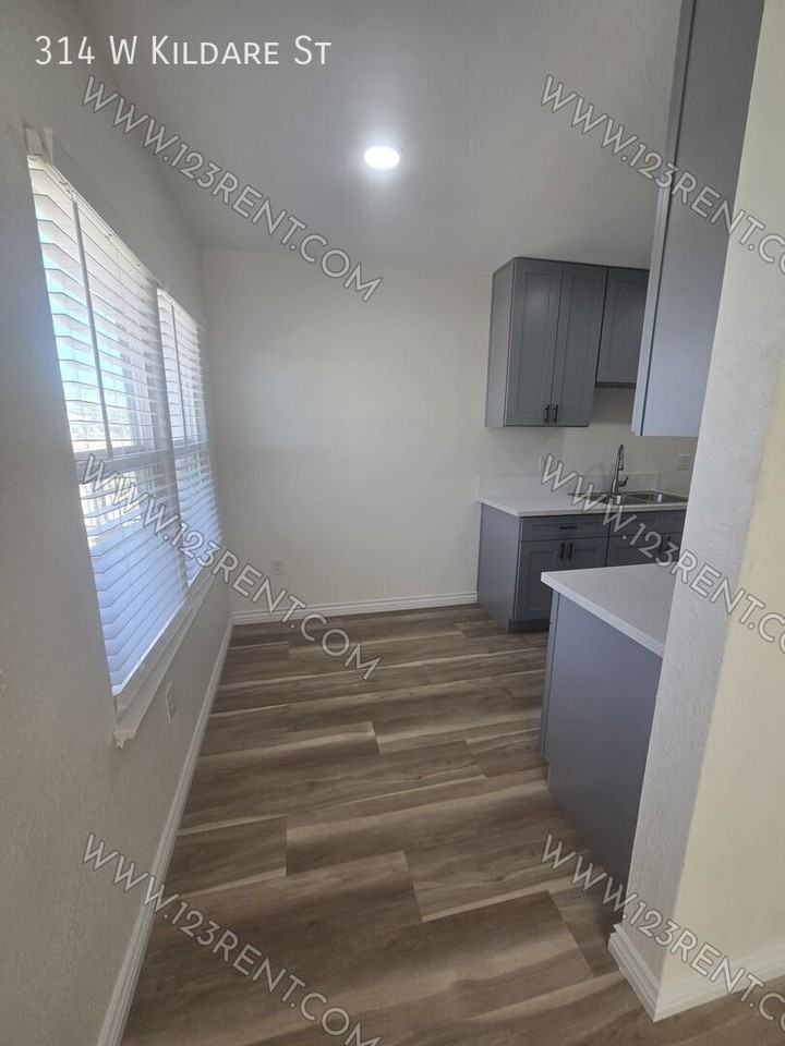 314 W Kildare St - Photo 5 of 18