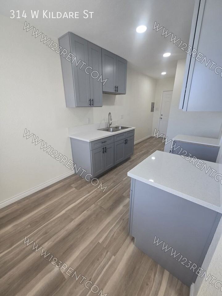 314 W Kildare St - Photo 7 of 18