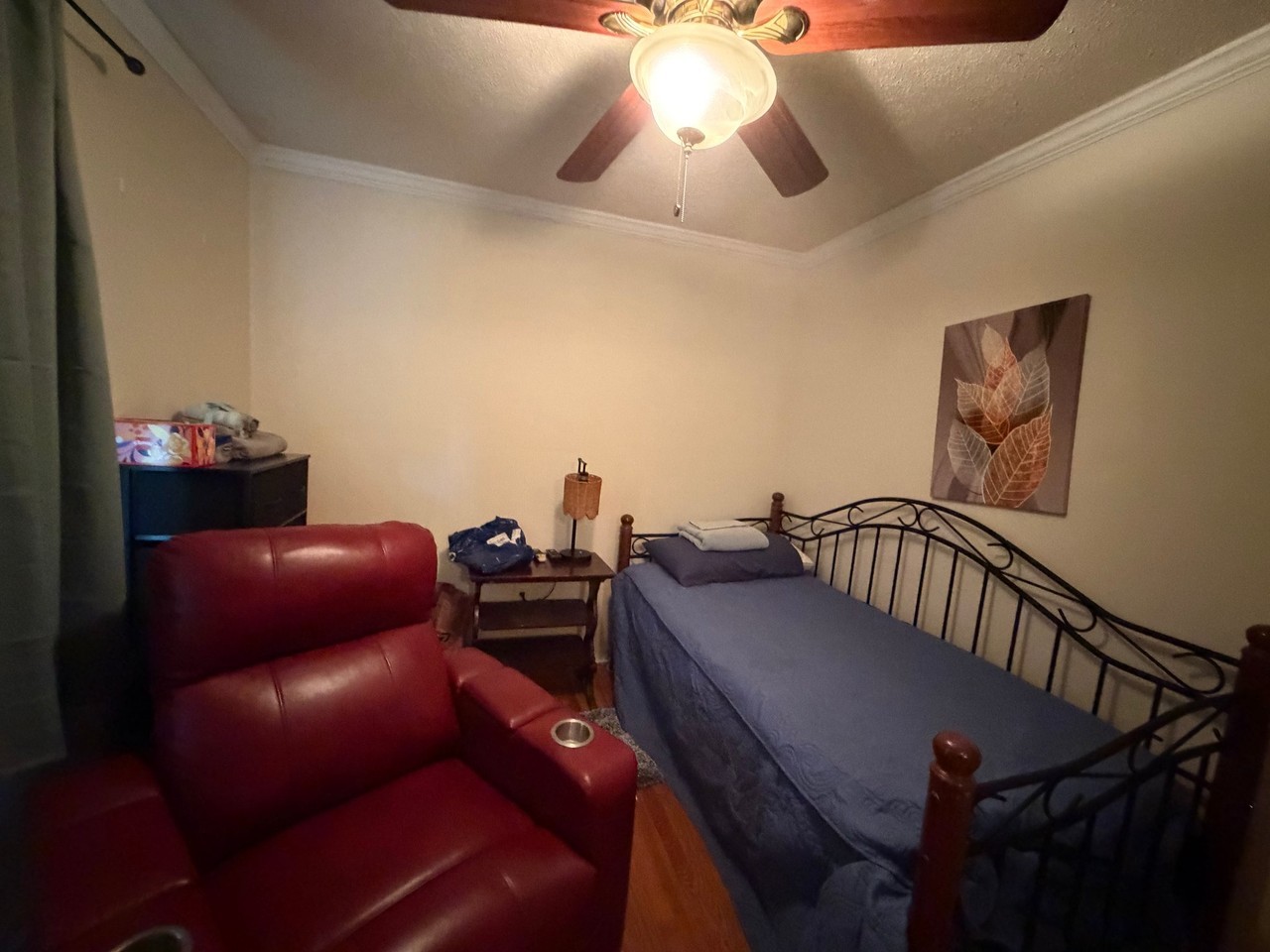 12500 Surrey Circle Dr - Photo 4 of 23