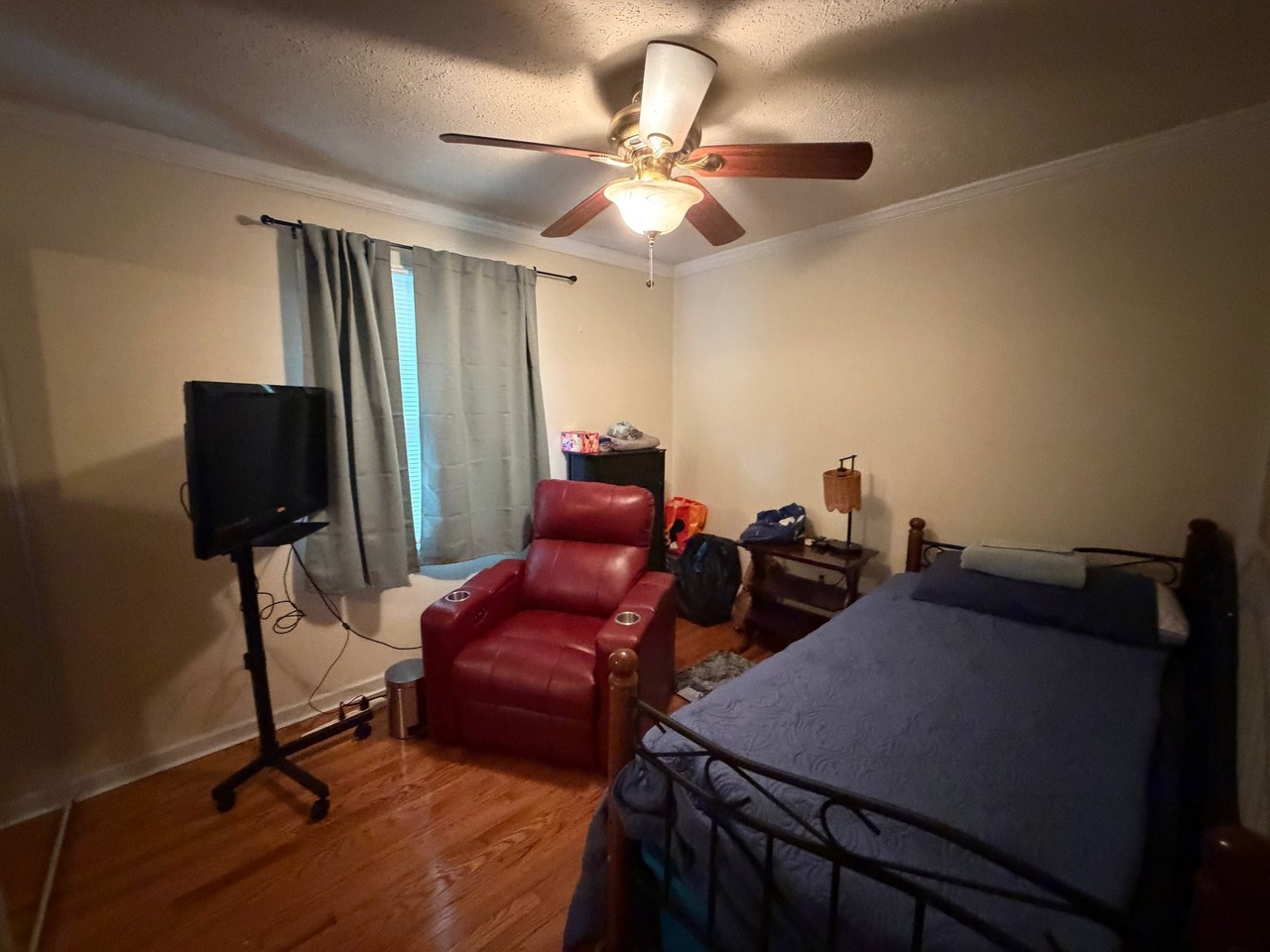12500 Surrey Circle Dr - Photo 6 of 23