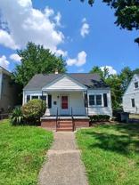 612 Lee St - Photo 1 of 1